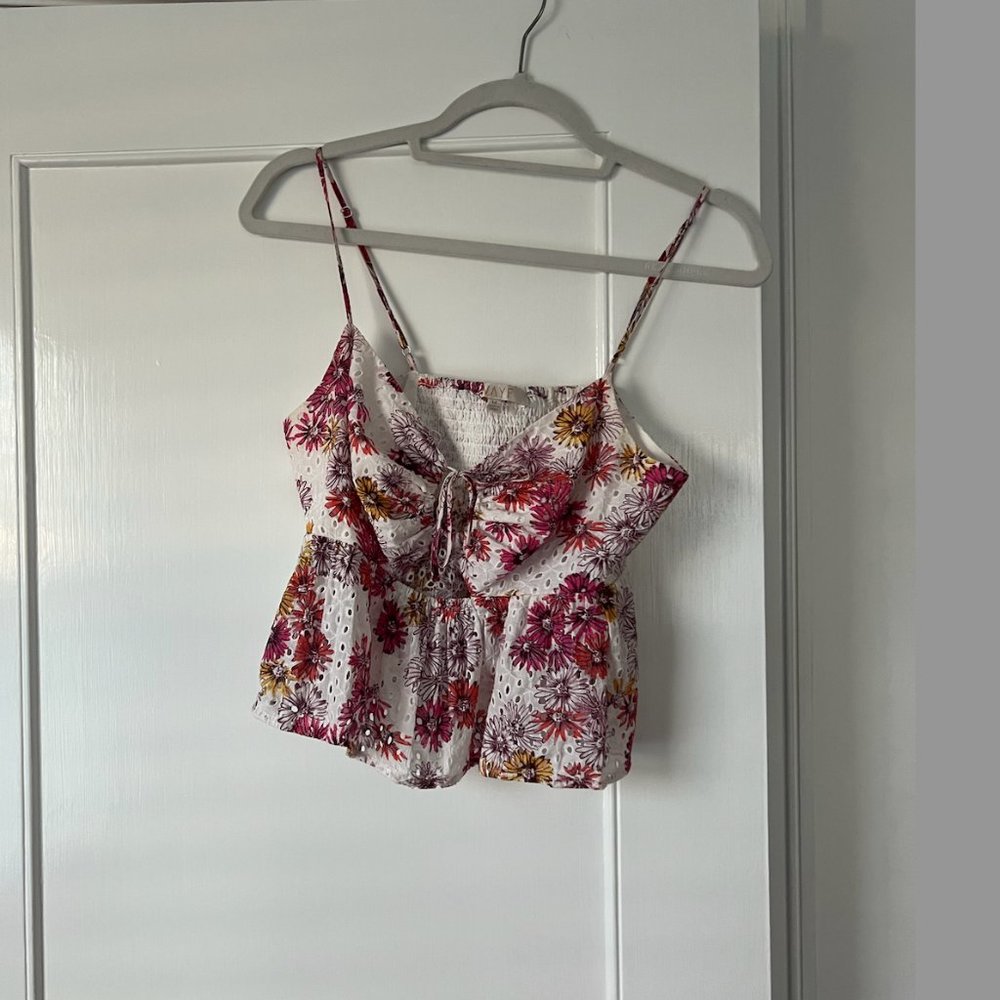 floral flowy cropped tank top from WAYF, size M